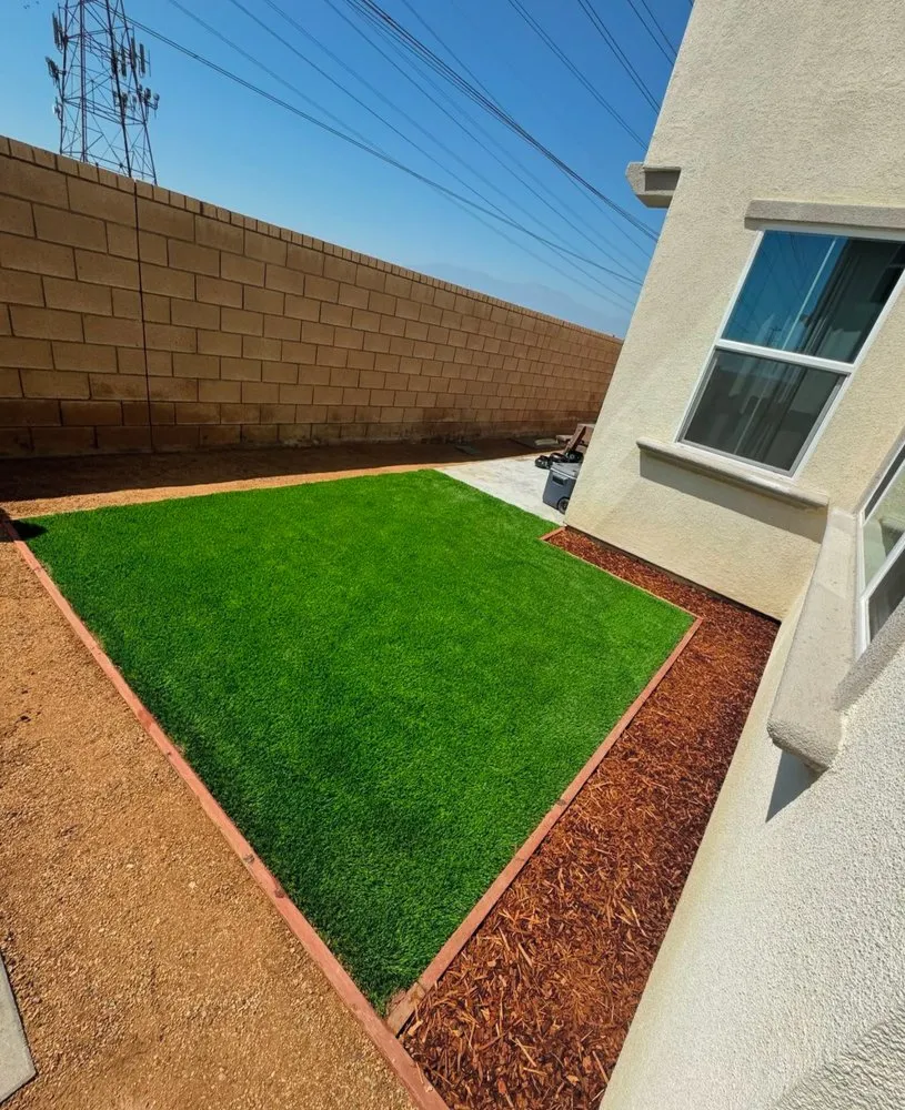 Custom yard cleanup service in Redlands, CA - Versatile Hardscapers