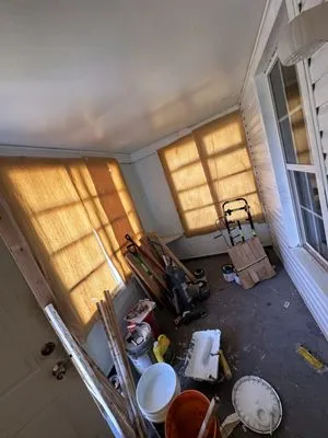 Versatile Industries Logo