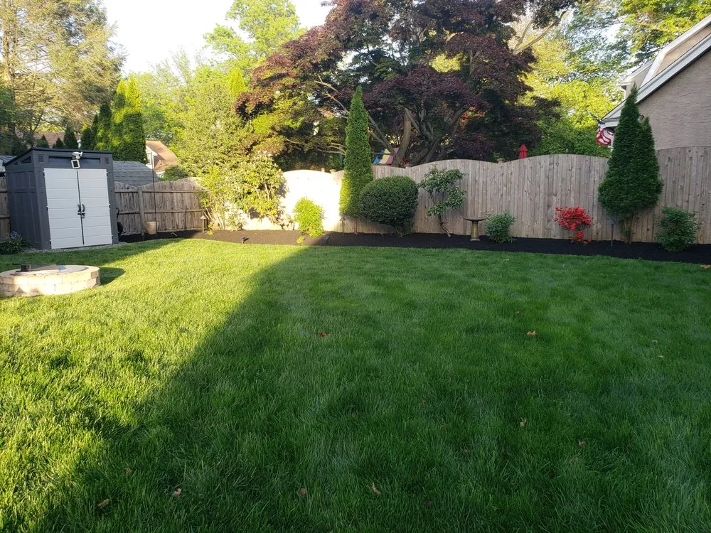 Reliable lawn mowing service in Clifton Heights, PA by Versatile landscaping