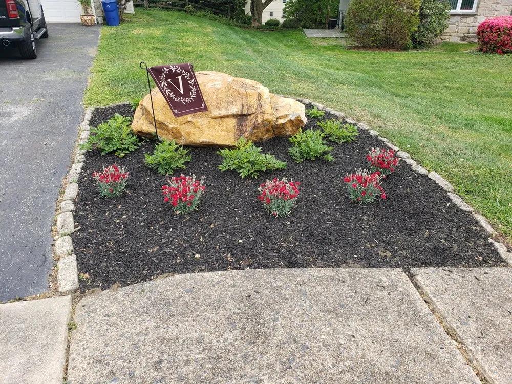 Professional outdoor landscaping experts serving Clifton Heights, PA - Versatile landscaping