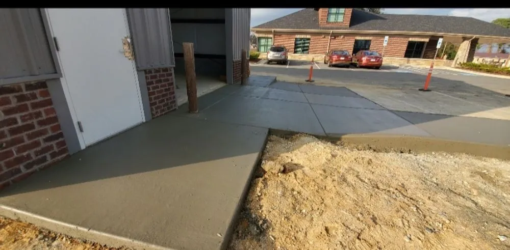 Reliable garden landscaping near you in Fayetteville, NC by Versatile Outdoor Construction