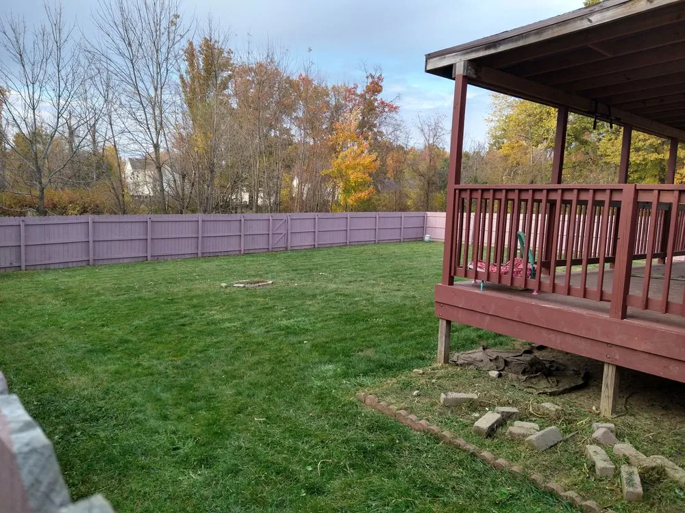 Expert garden landscaping with custom design in Columbus, OH by Versatility