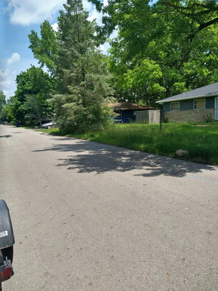 Professional lawn mowing service in Columbus, OH - Versatility