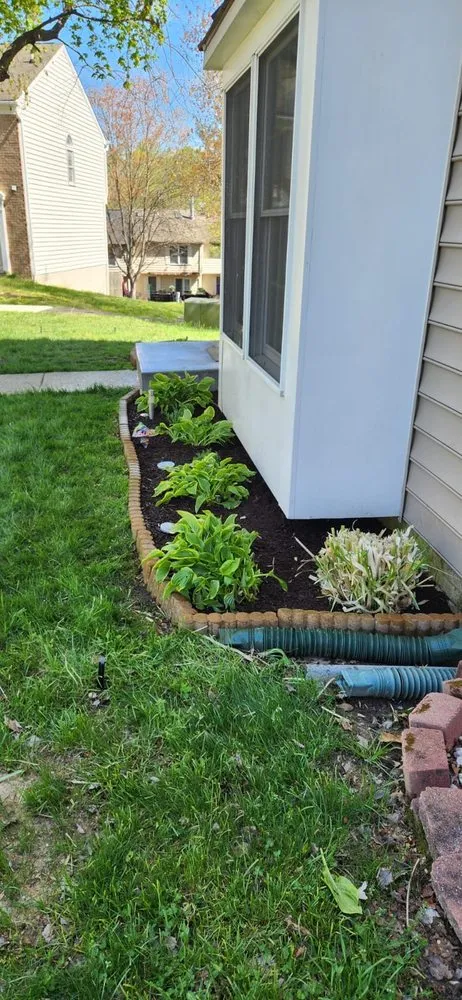 Custom lawn mowing service for residential properties across Cape Saint Claire, MD - Very Green