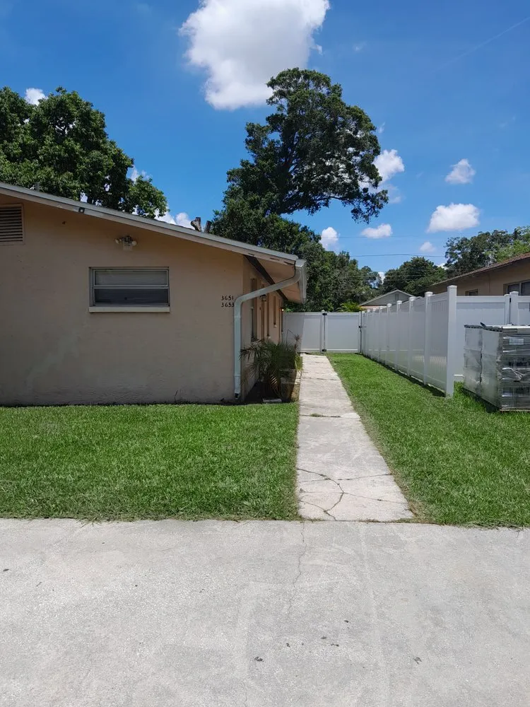 Professional yard maintenance for outdoor upgrades across St. Petersburg, FL - Veryvividglaze Landscaping