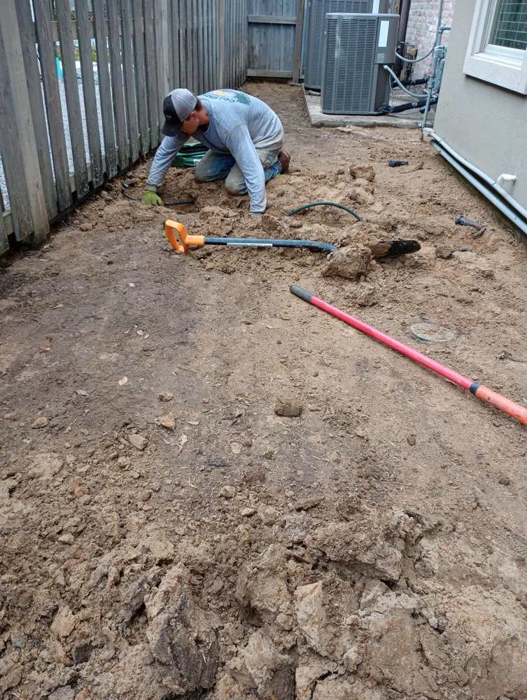 Affordable garden landscaping for year-round maintenance in Saint Francisville, LA by Vessels Lawn Service and Landscaping