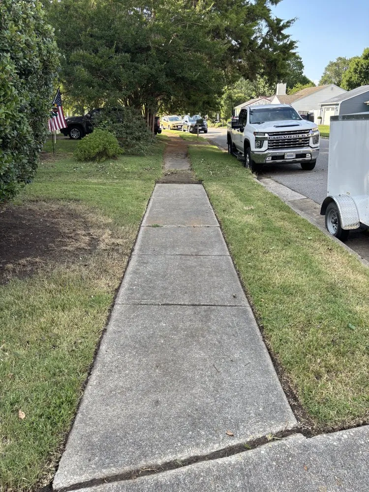 Top-rated yard maintenance for outdoor upgrades in Virginia Beach, VA by Vet 214 Cuts