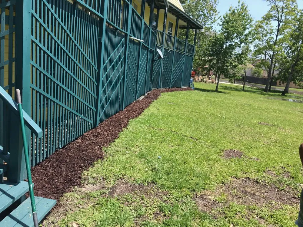 Custom landscape design in Kiln, MS - Veteran Landscaping