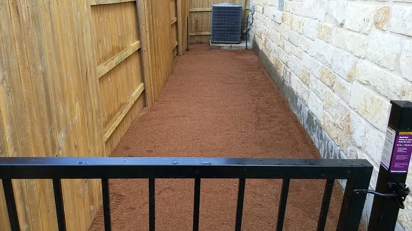 Veteran Lawn Care & Landscaping Logo