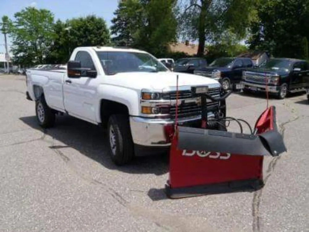 Expert lawn mowing service for homes in Ham Lake, MN by Veteran Lawn Service