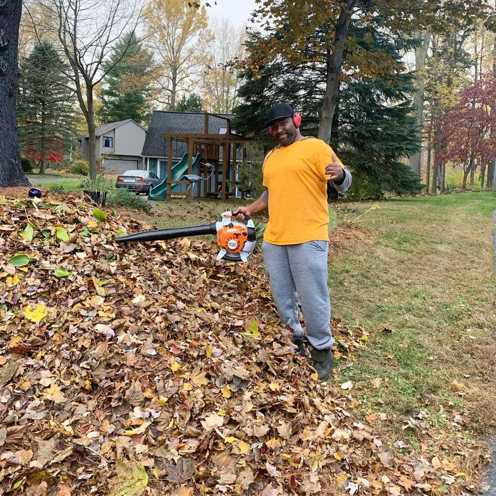 Top-rated lawn mowing service for year-round maintenance in Syracuse, NY by Veteran One Lawn Maintenance