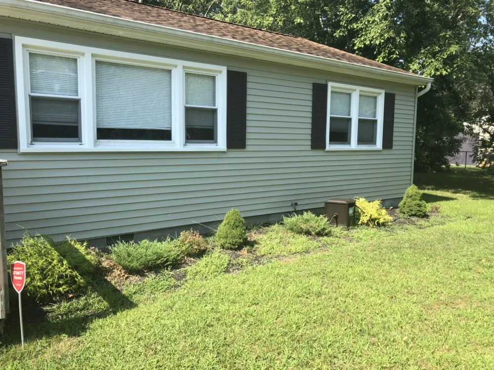 Expert garden landscaping experts serving Somers Point, NJ - Veteran Property Control