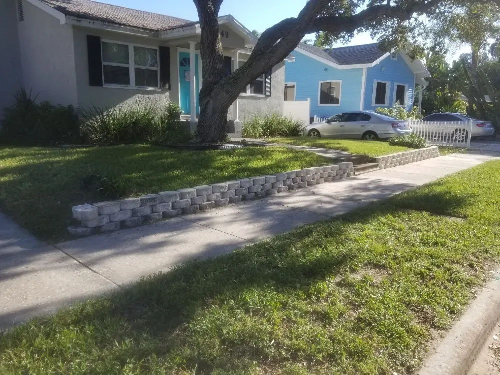 Reliable lawn mowing service experts serving St. Petersburg, FL - Veteran's Lawn Care & Landscaping