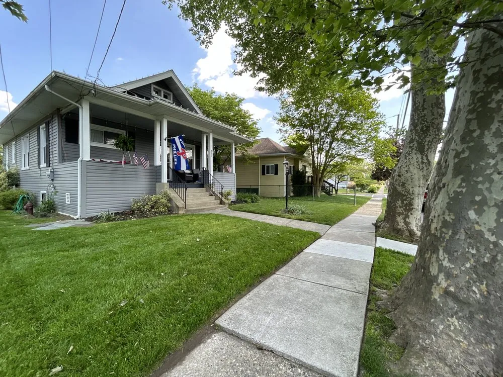 Top-rated yard cleanup service in Audubon, NJ - Veterans Lawn Care