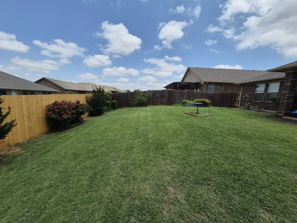 Affordable garden landscaping in Mustang, OK by Veterans Lawn Care