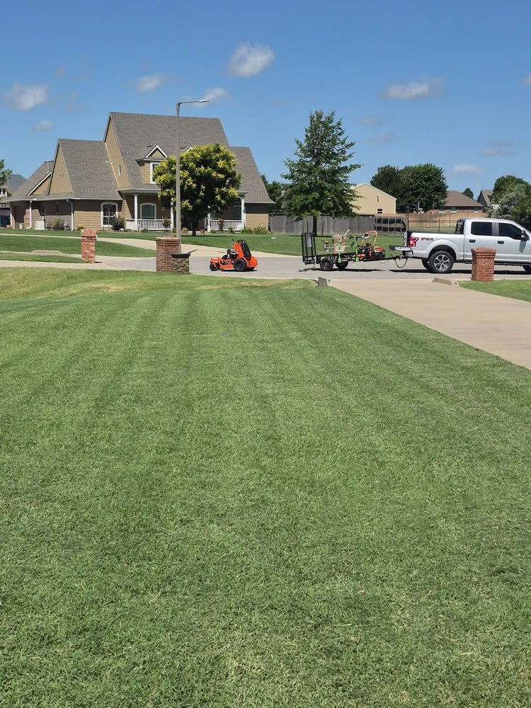 Local lawn mowing service in Mustang, OK by Veterans Lawn Care