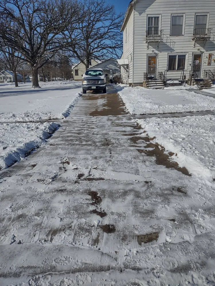 Reliable landscaping services in Jefferson, IA by Veterans Lawn Services