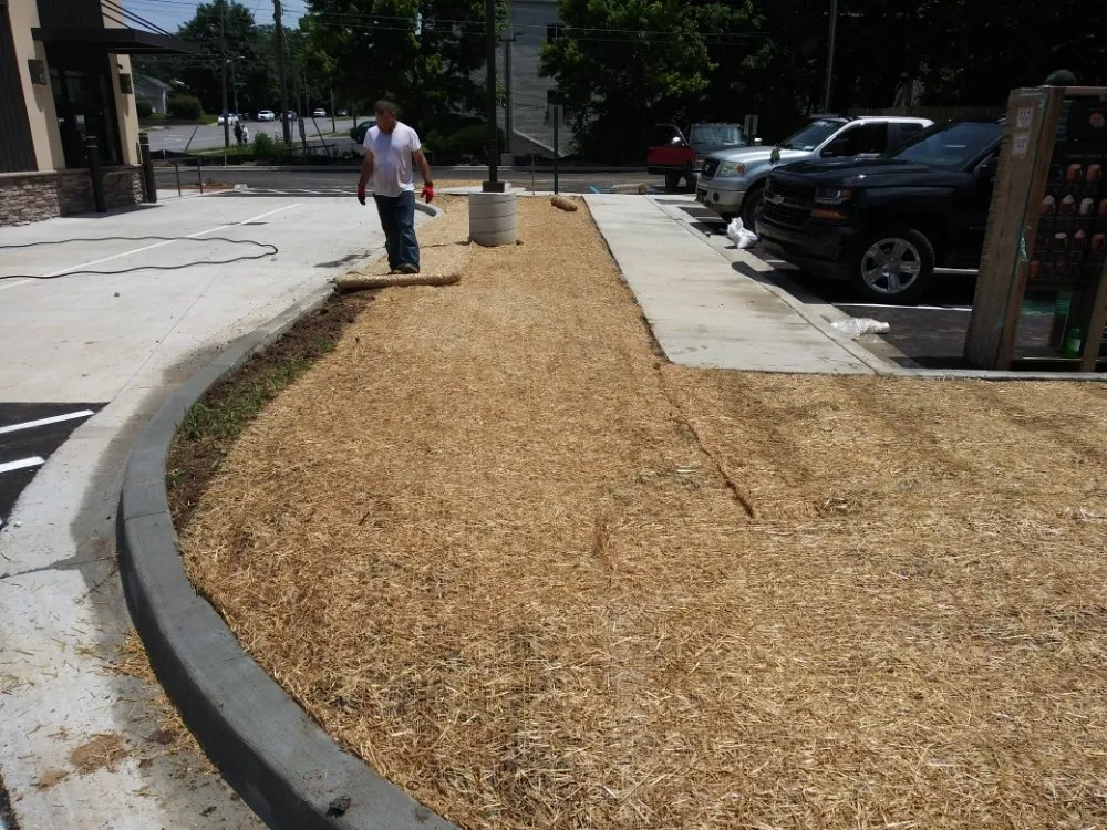 Professional outdoor landscaping experts serving Lexington-Fayette, KY - Veterans PRO Remodeling and Landscaping