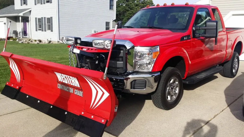 Top-rated yard cleanup service in Granger, IN - Veteran's Snow and Lawn Services