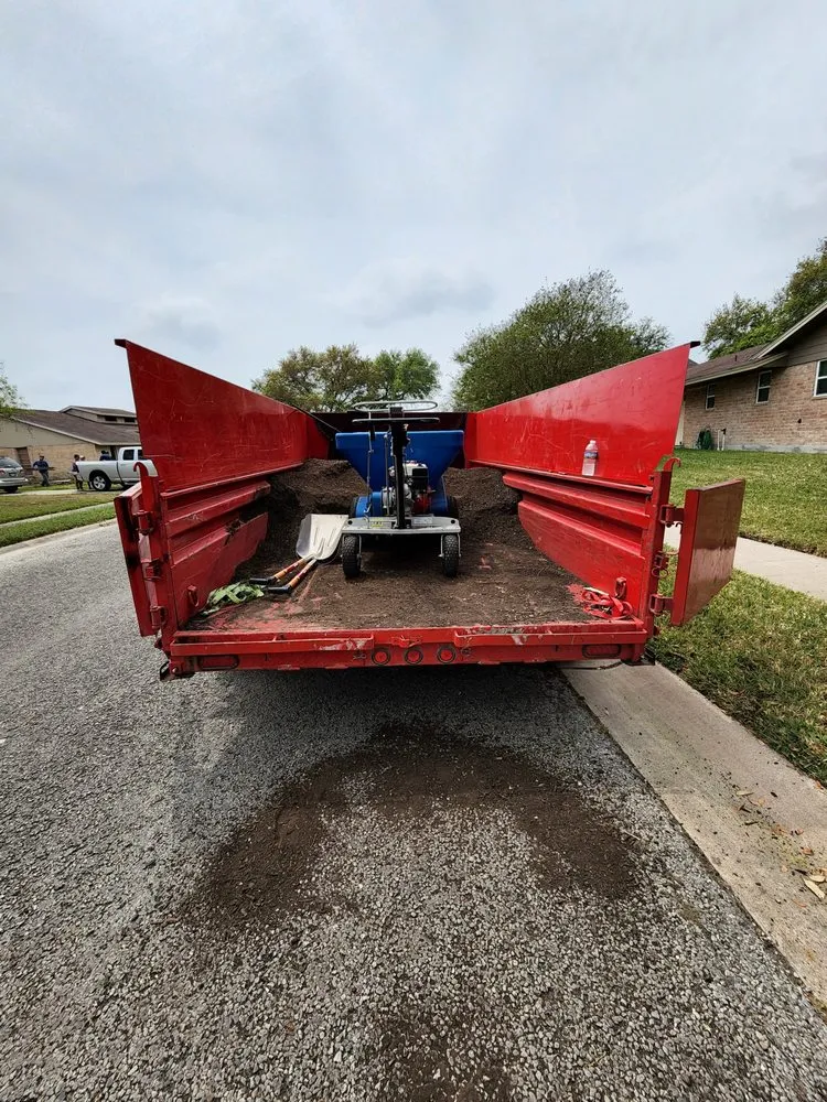 Professional residential landscaping in Corpus Christi, TX by Veterlawn