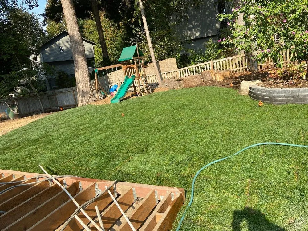 Custom lawn mowing service in Kent, WA by Veth’s Landscape Services