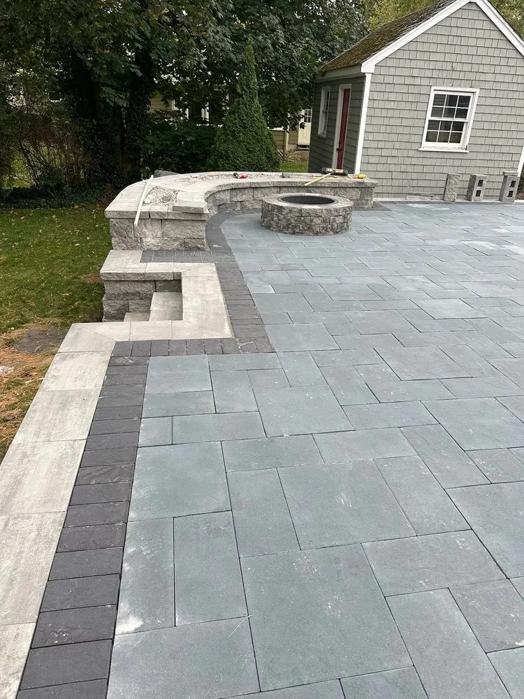 Trusted garden landscaping in North Kingstown, RI by Vetscape and Property Maintenance