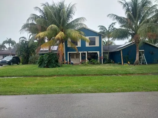 Vexs Lawncutters Logo