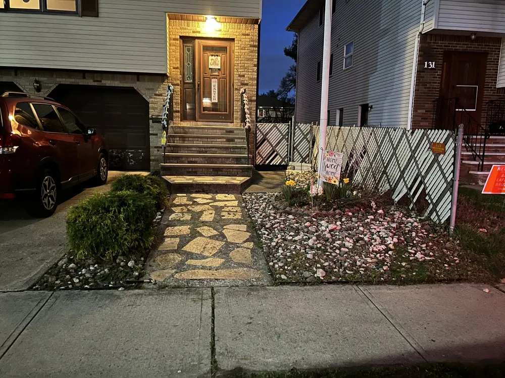 Expert lawn mowing service experts serving Lodi, NJ - VF Landscape Design