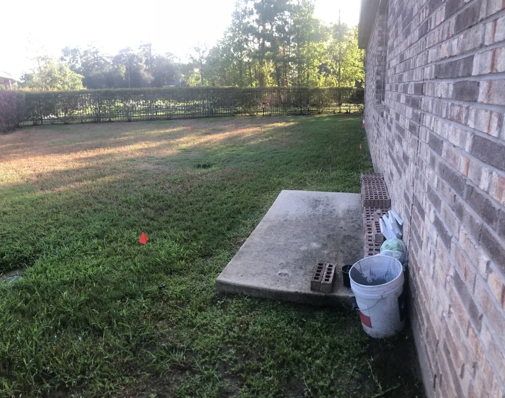 Affordable residential landscaping in Conroe, TX by VFG Landscaping Service