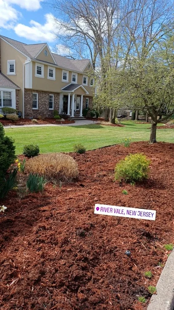 Professional garden landscaping in Hackensack, NJ by V&G Landscaping