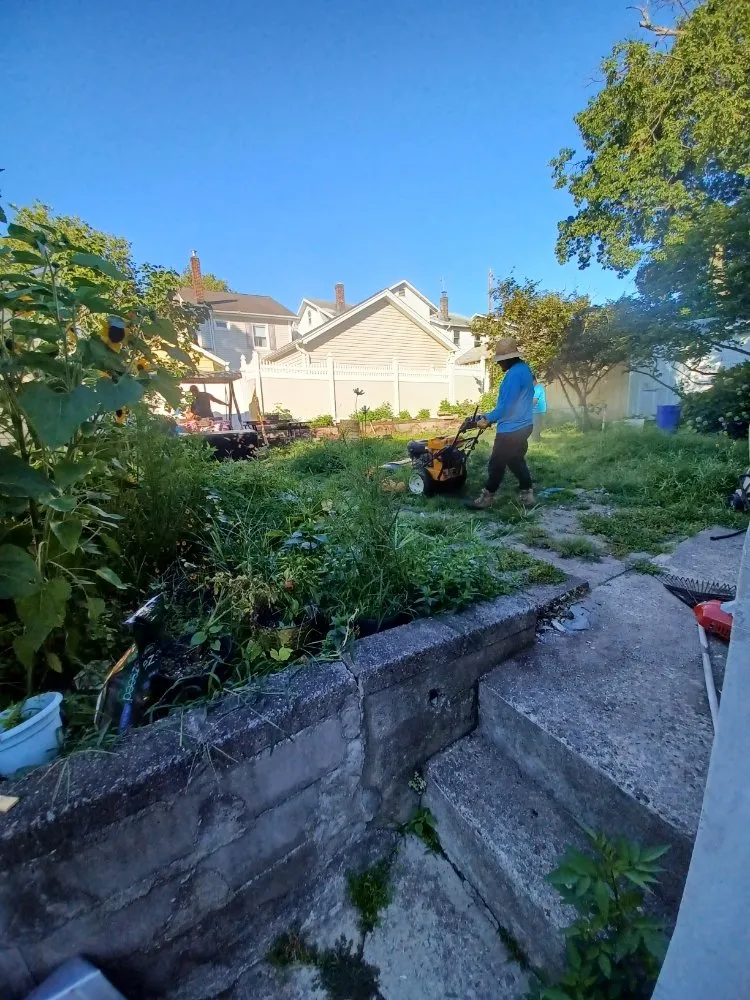 Top-rated yard maintenance in Hackensack, NJ - V&G Landscaping