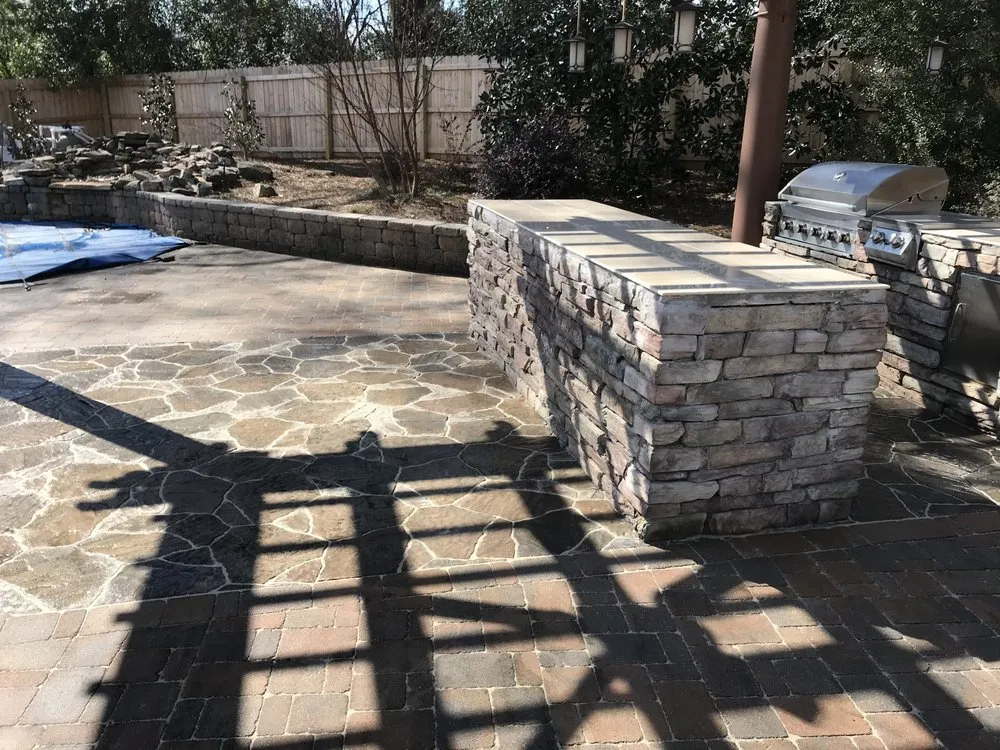 Professional residential landscaping experts serving Decatur, AL - V&H Tree Service & Hernandez Landscaping