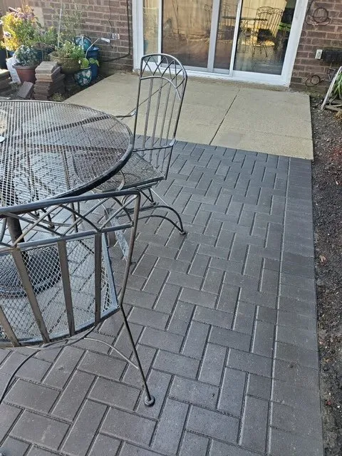 Affordable outdoor landscaping experts serving Wheeling, IL - VHP Tree Service & Landscaping