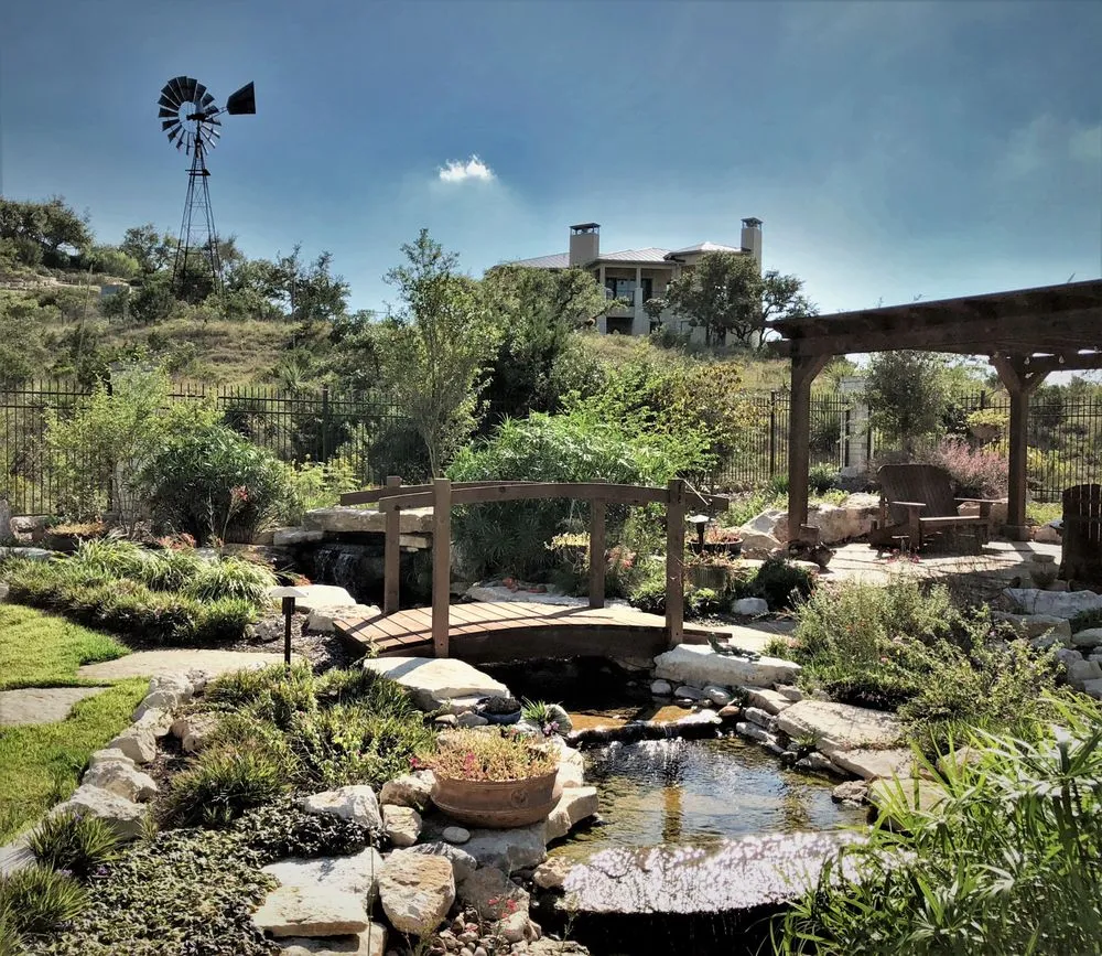 Top-rated yard cleanup service in San Antonio, TX by VHS Outdoor Living