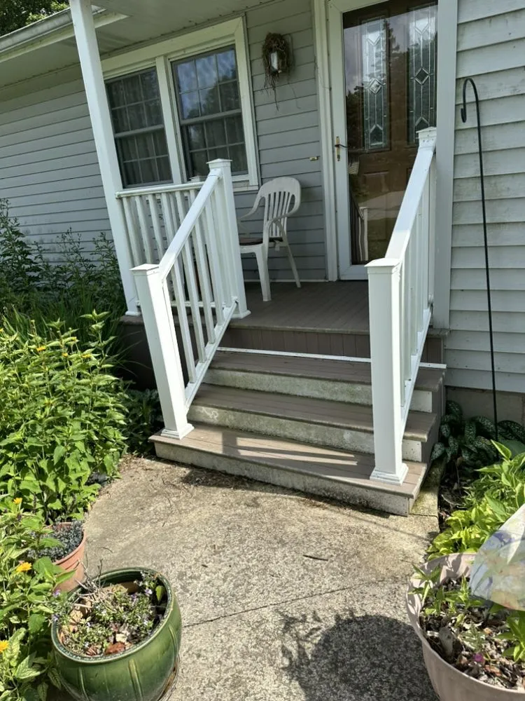 Professional lawn care service experts serving Tiffin, OH - Vibrant Exterior Solutions