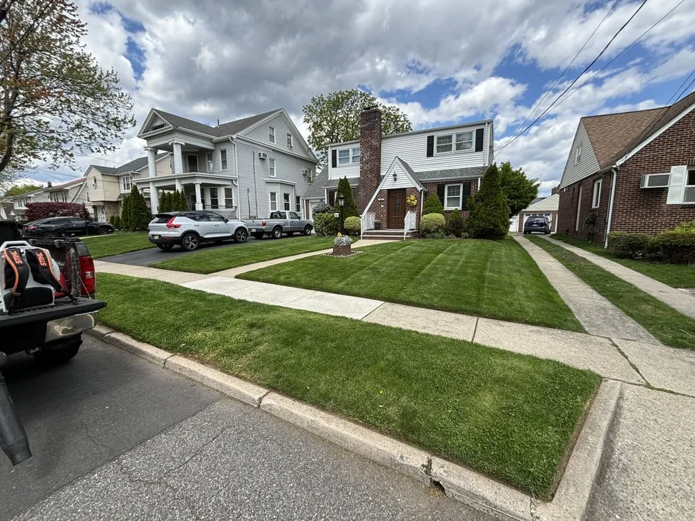 Custom yard maintenance experts serving Hasbrouck Heights, NJ - Vibrant Landscaping