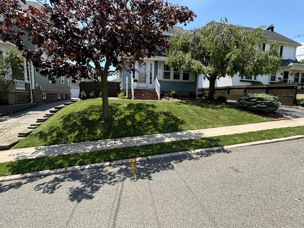 Top-rated landscape installation in Hasbrouck Heights, NJ by Vibrant Landscaping