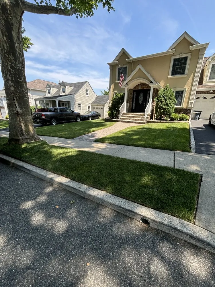 Trusted landscaping services with custom design in Hasbrouck Heights, NJ by Vibrant Landscaping