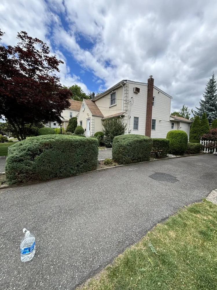 Reliable outdoor landscaping for residential properties across Hasbrouck Heights, NJ - Vibrant Landscaping