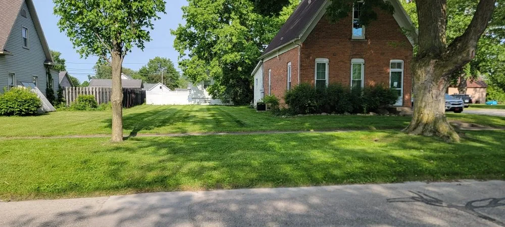 Affordable outdoor landscaping in Kokomo, IN by Vibrant Pro Service