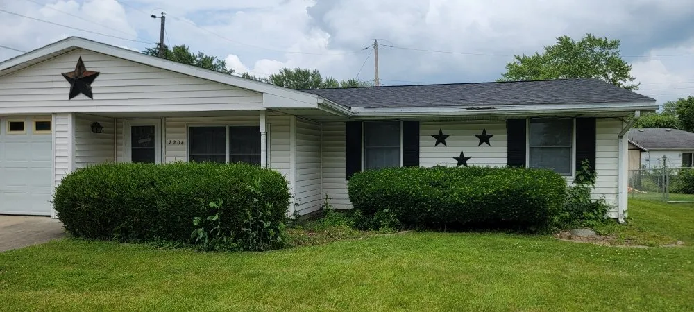 Local landscape installation experts serving Kokomo, IN - Vibrant Pro Service