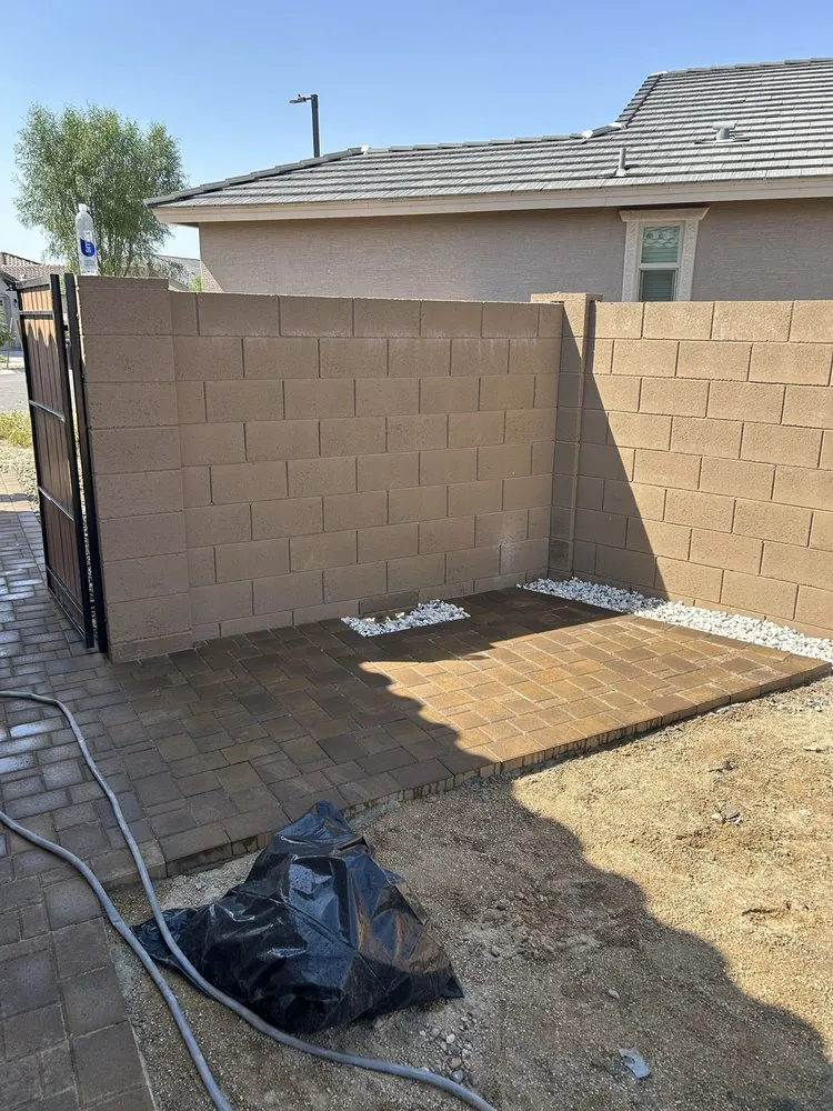 Custom garden landscaping for homes across El Mirage, AZ - Vibrant Vistas Landscaping and Hardscape