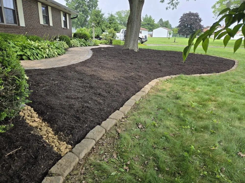 Expert garden landscaping experts serving Pottsville, PA - Vic Alvins Lawncare & Landscape Service