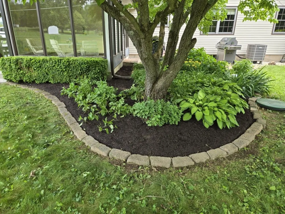 Reliable yard maintenance in Pottsville, PA by Vic Alvins Lawncare & Landscape Service