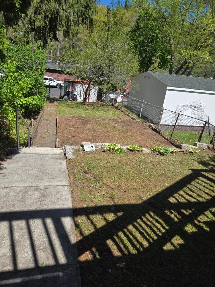 Professional lawn mowing service in Pottsville, PA by Vic Alvins Lawncare & Landscape Service