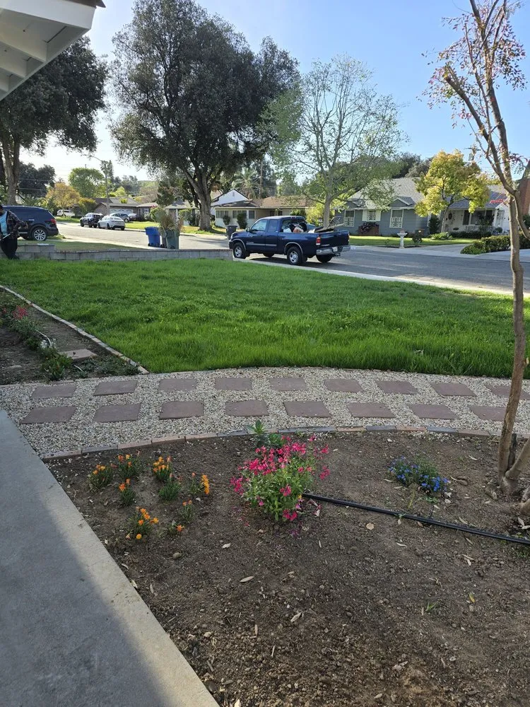 Trusted yard maintenance in Riverside, CA - Vicente Gardening Service