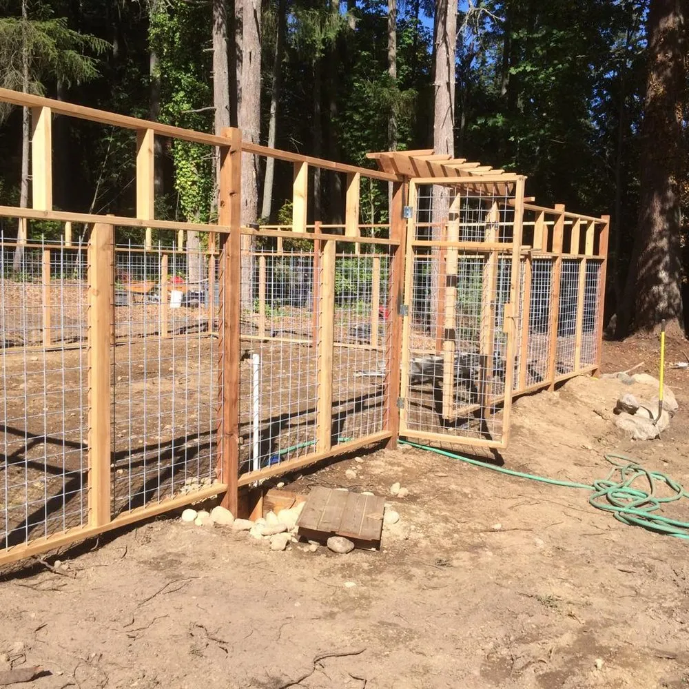 Custom yard maintenance experts serving Belfair, WA - Vicente Landscapes