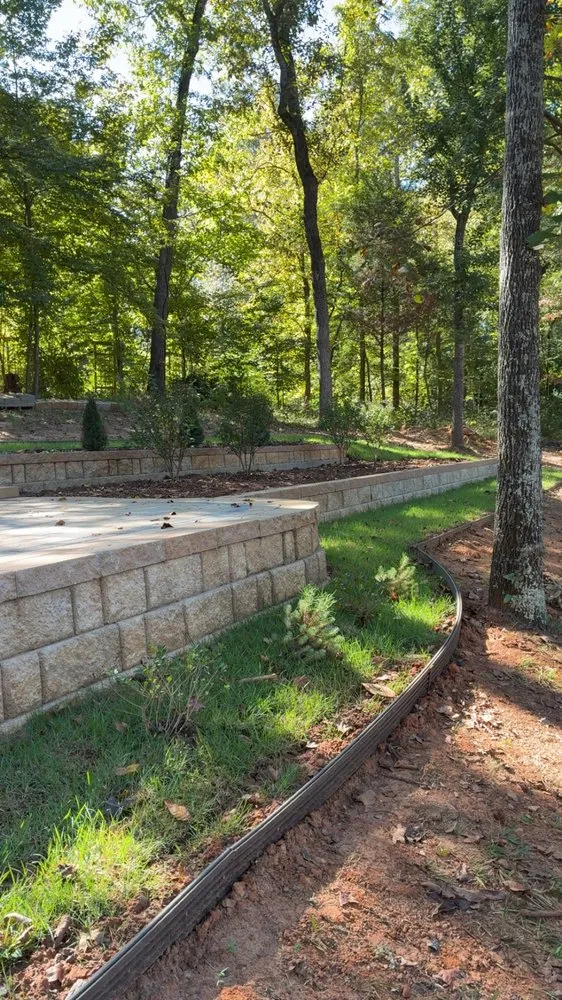 Reliable landscape design for residential properties in Tyler, TX by Vicente Outdoor Living