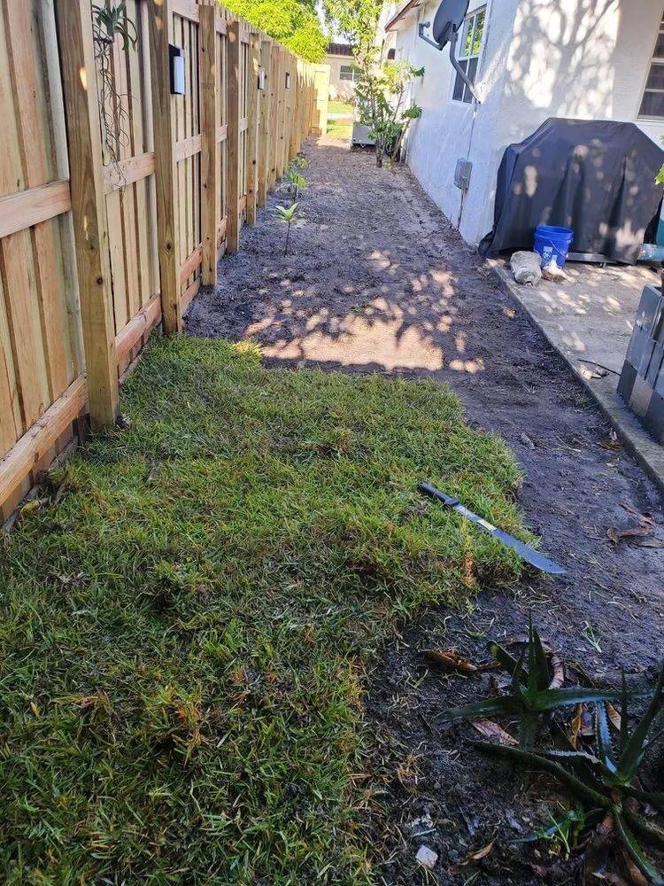 Top-rated landscaping services in Oakland Park, FL by Vicente Tree Services