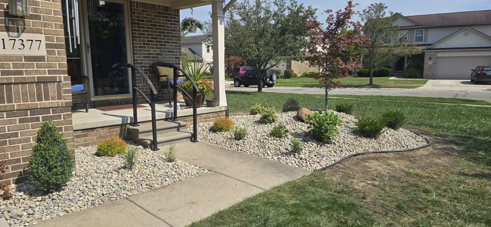Top-rated outdoor landscaping in Taylor, MI by Vic's Landscaping